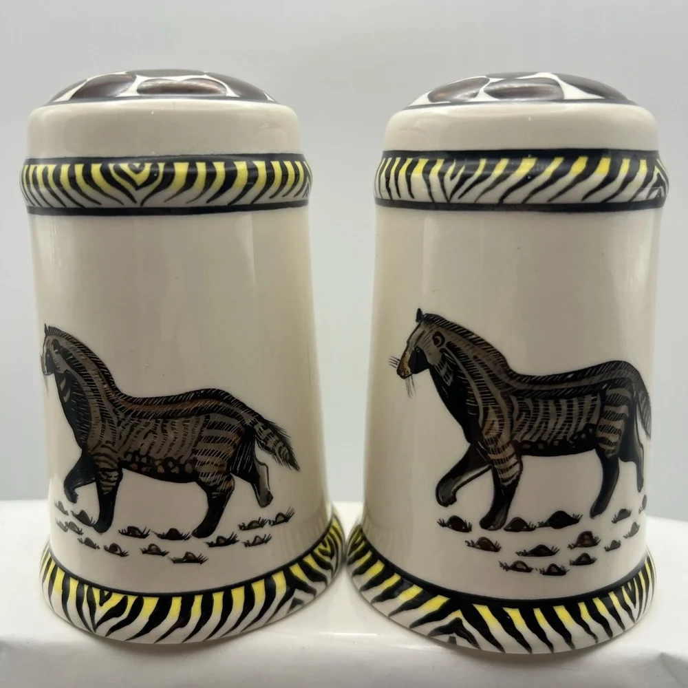 Penzo Pottery Zimbabwe Hand Painted Ceramic Salt Pepper Shakers Signed Phillip